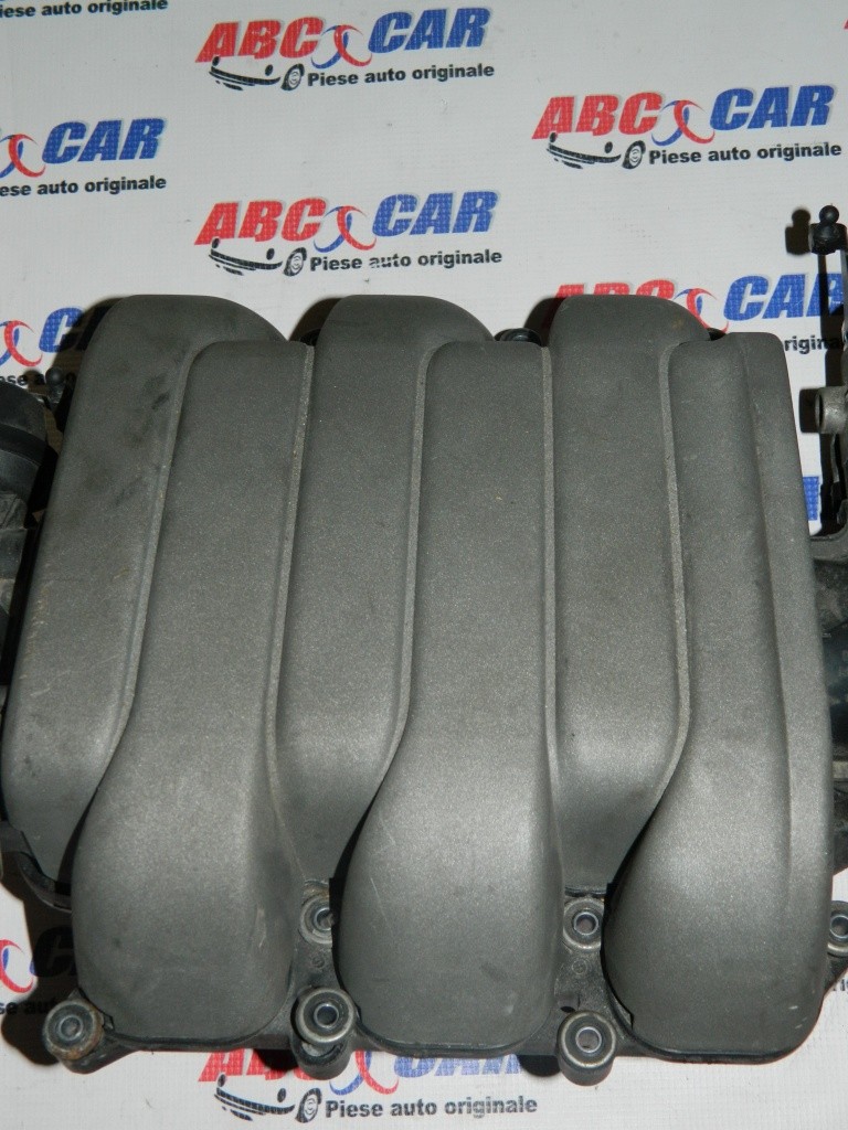 Colector admisie Audi A4 B8 8K 3.2 FSI cod: 06E133210L