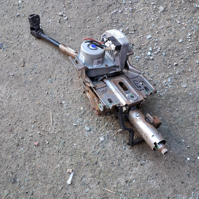 Coloana Directie / Ax Volan LHD Pentru Vehicule Cu Volan Pe Stanga Renault CLIO 3 2005 - 2012 8200937939G, 50320122, 8200937939--G, 8200937939G20416, 8200297604, 21326816069153, 50410364DZ9, 54084783P, 50350129, 59310536, A0020254LHD, 1061100, 050106