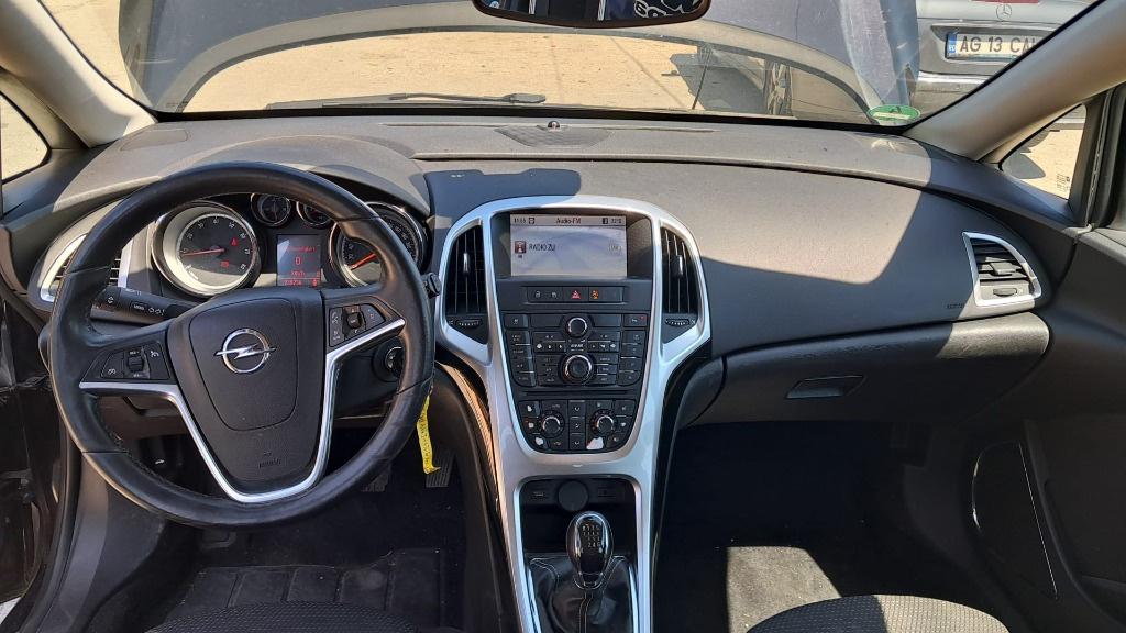 Coloana volan Opel Astra J an 2011