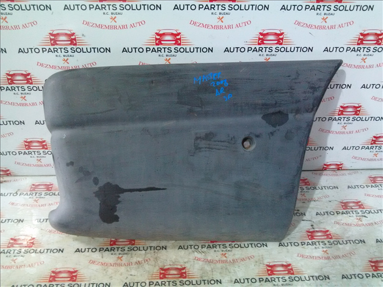 Colt bara dreapta spate RENAULT MASTER an fabr. 2008