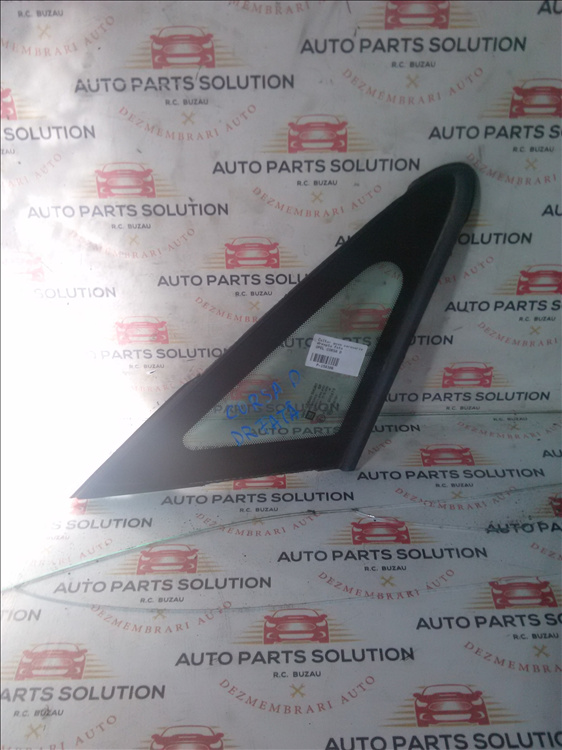 Coltar geam caroserie dreapta fata OPEL CORSA D