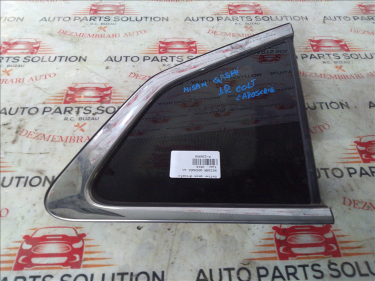 Coltar geam dreapta NISSAN QASHQAI an fabr. 2014