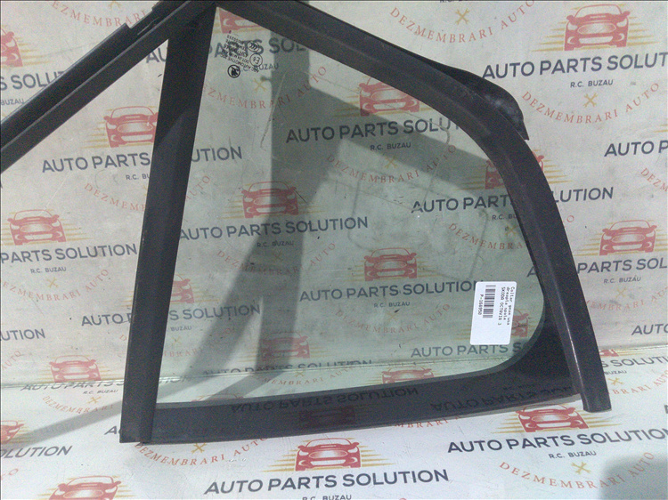 Coltar geam usa dreapta spate SKODA OCTAVIA 3