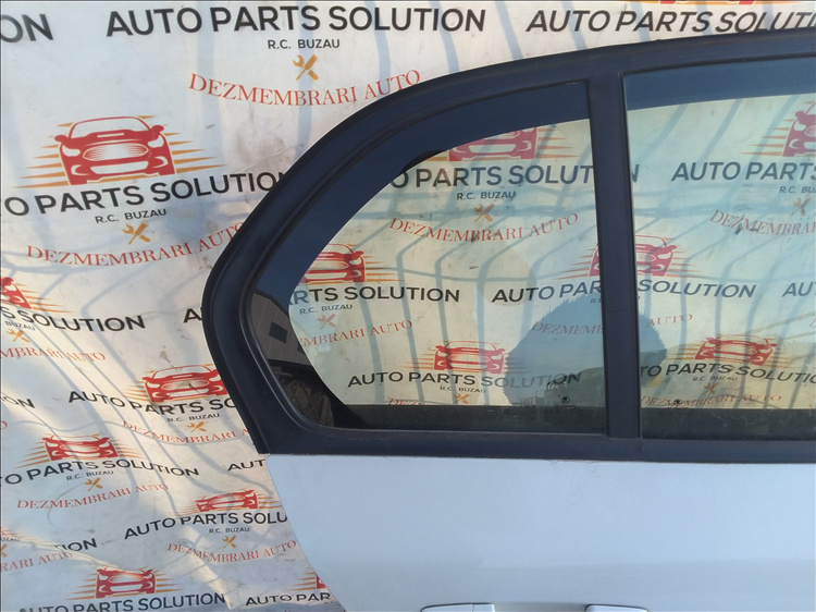 Coltar geam usa dreapta spate SKODA SUPERB 2
