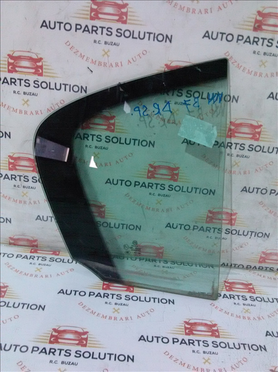 Coltar geam usa dreapta spate VW PASSAT B 7