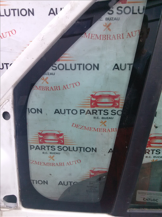 Coltar geam usa stanga fata PEUGEOT BOXER 2.2 D an fabr. 2015