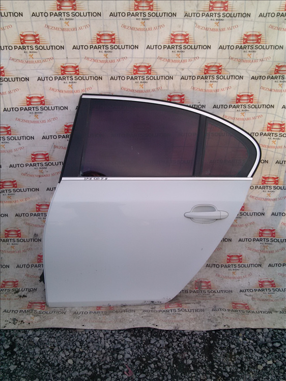 Coltar geam usa stanga spate BMW E60