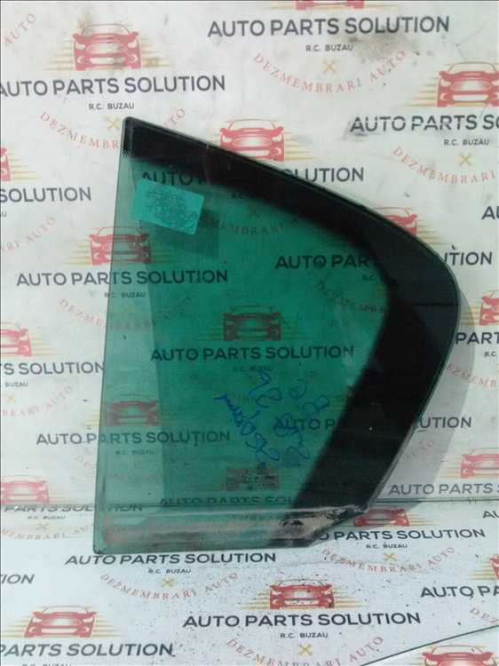 Coltar geam usa stanga spate VW PASSAT B6