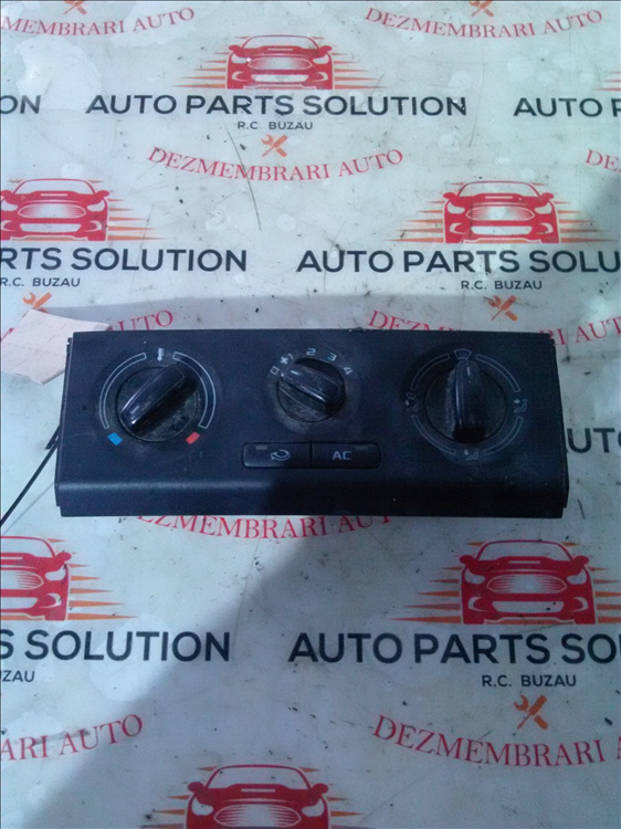 Comanda AC 1.2b SKODA FABIA 2 an fabr. 2010