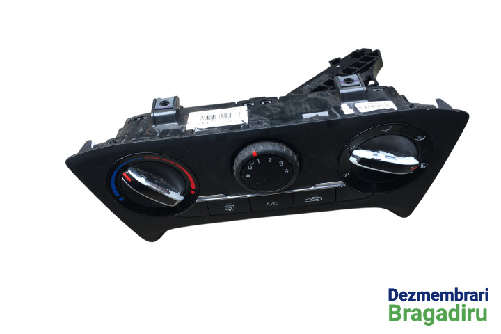 Comanda AC Cod: 97250-C8011 97250-C8011 Hyundai i20 2 (GB) [2014 - 2020] Hatchback - 5 usi 1.2 MT (84 hp) Cod motor: G4LA-6