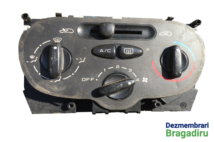 Comanda AC Peugeot 206 [1998 - 2003] Hatchback 5-usi 1.4 HDI MT (68 hp)