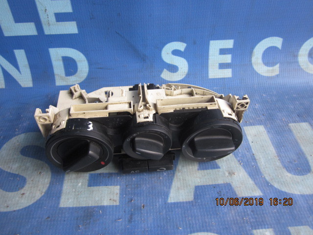 Comanda aer Audi A4