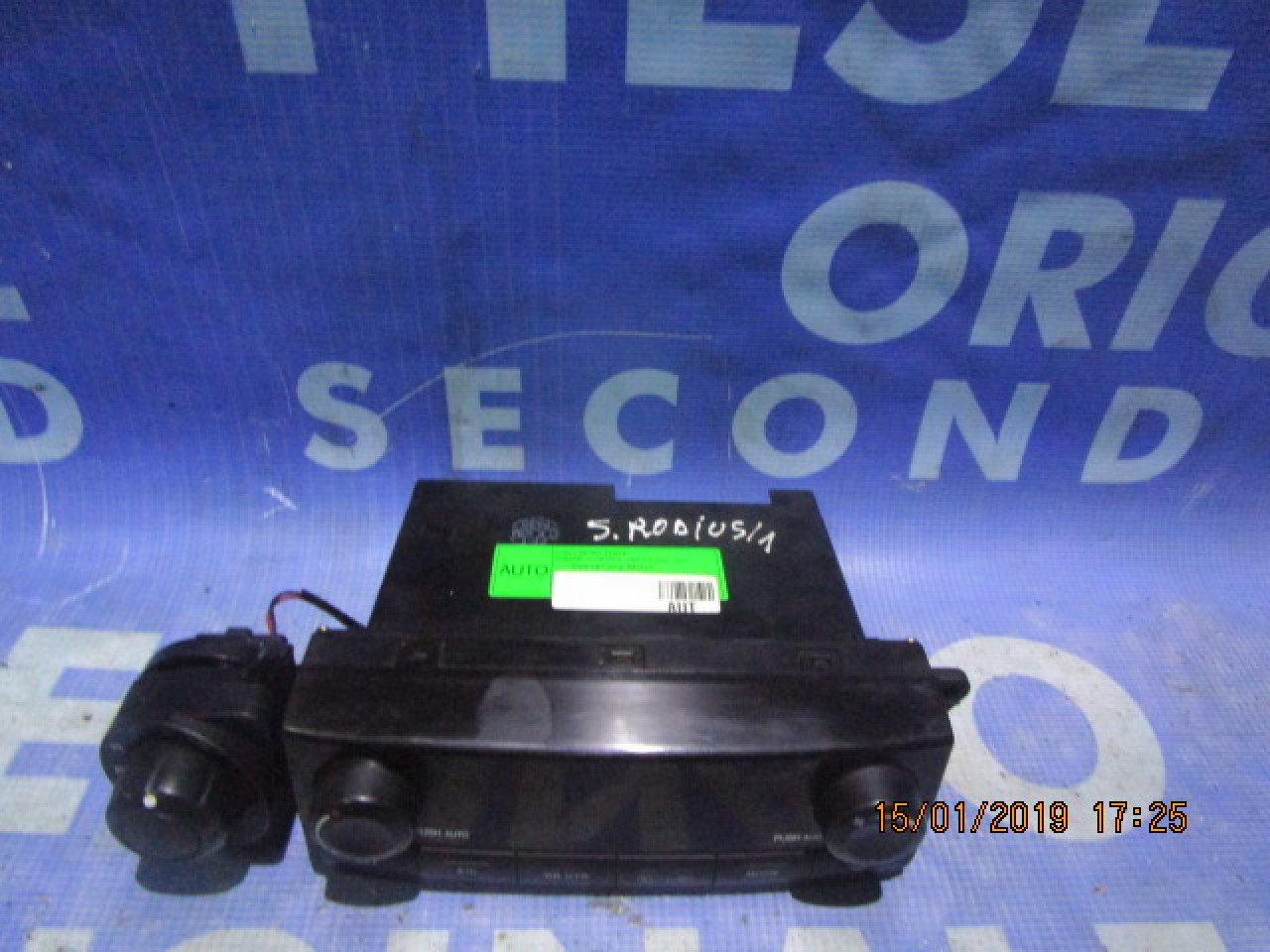Comanda aer Ssangyong Rodius; 6870021021