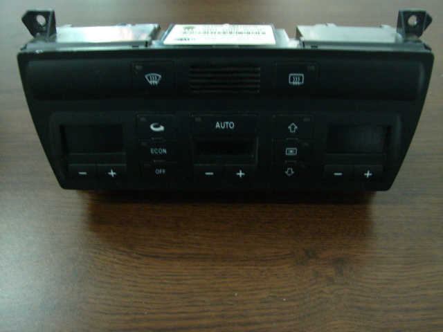 Comanda clima Audi A6 4B/C5 [1997 - 2001] Sedan 2.4 MT (165 hp) AGA