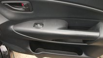 Comanda geam usa dreapta fata Hyundai Tucson 20L D...