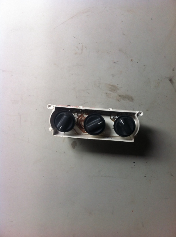 Comanda ventilatie Opel Vectra B [1995 - 1999] Sedan 4-usi 1.6 MT (101 hp) 36_)