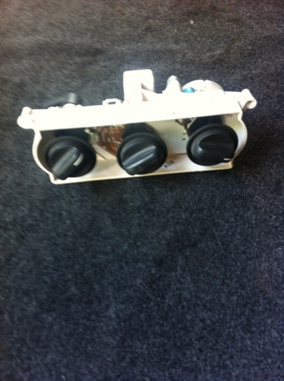 Comanda ventilatie Opel Vectra B [1995 - 1999] Sedan 4-usi 1.6 MT (101 hp) (36_) 1.6 16V