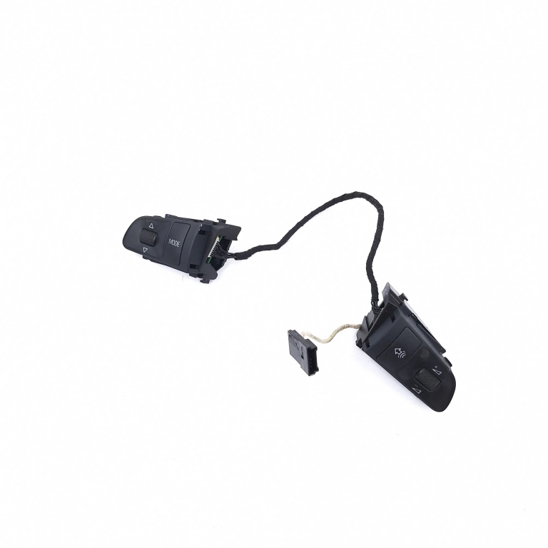 Comanda Volan Audi A6 (4F, C6) 2004-2011 3.0 Tdi Quattro Bmk Motorina 4F0951527, 61676391, 61676391N00, 61676390I00, 4F0951527 Trw