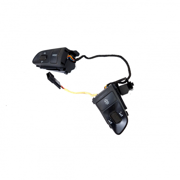 Comanda Volan Audi Q7 (4L) 2006-2015 3.0 Tdi Bug Motorina 4F0951527D, 4F0951527C, 61676411C00, 61676412B00, 61676390, 61676391 Trw