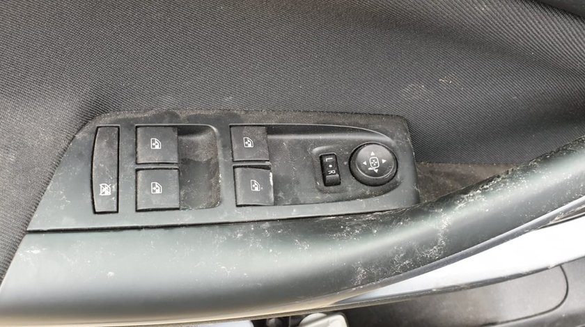 Comenzi geamuri electrice Opel Astra K