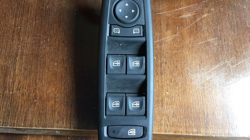 Comenzi geamuri , oglinzi Renault Fluence , Megane 3 , Laguna 3 Cu rabatare electrica a Oglinzilo