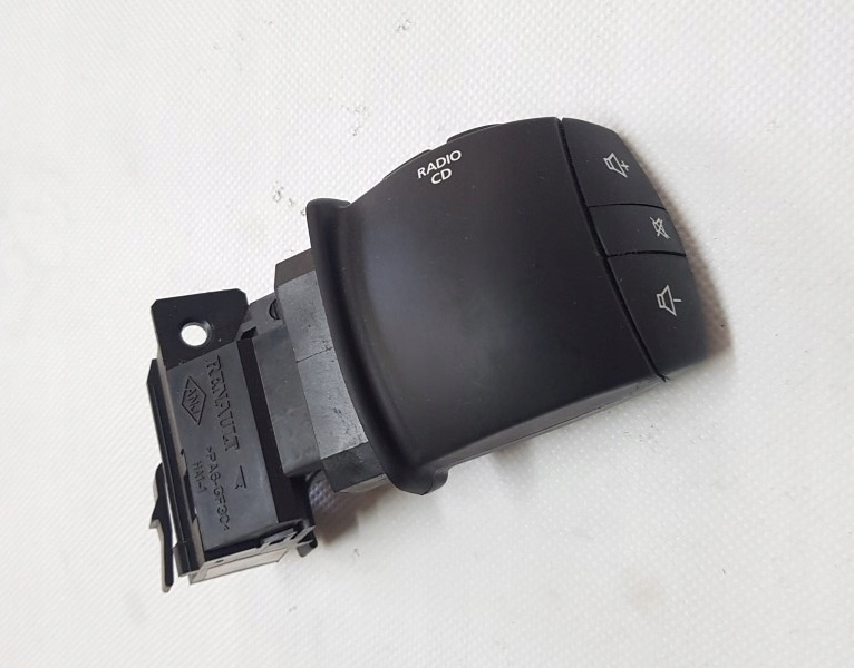 Comenzi volan CD player 255520001R Renault Laguna 3 an fab. 2007 - 2015