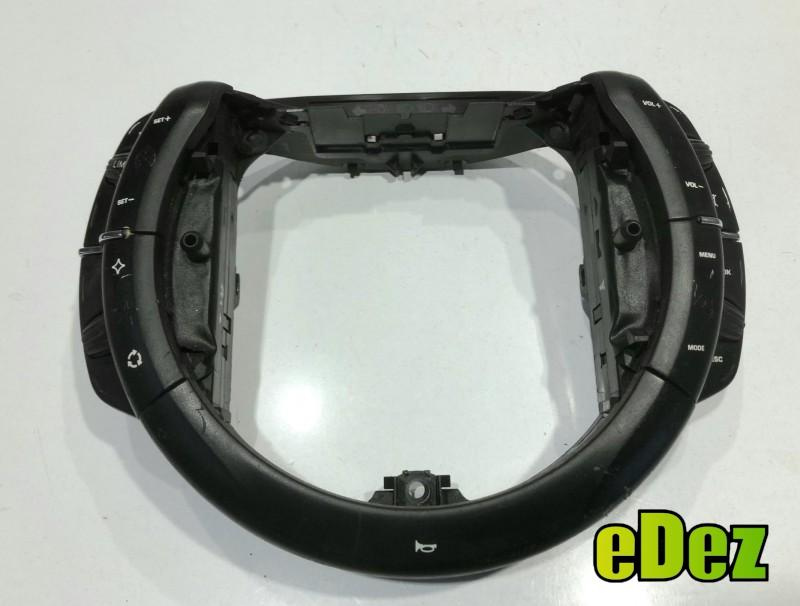 Comenzi volan Citroen C4 Picasso (2006->) [UD_] 96624938zd