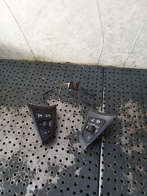 Comenzi volan opel corsa e x15 13439133 13439143