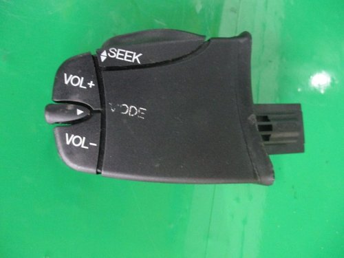 COMENZI VOLAN / RADIO CASETOFON / CD PLAYER COD 98AB14K147AC FORD MONDEO 3 FAB. 2000 - 2007 ⭐⭐...