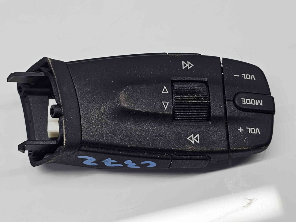 Comenzi volan Seat Ibiza 5 (6J5) [Fabr 2008-2017] 6J0959441