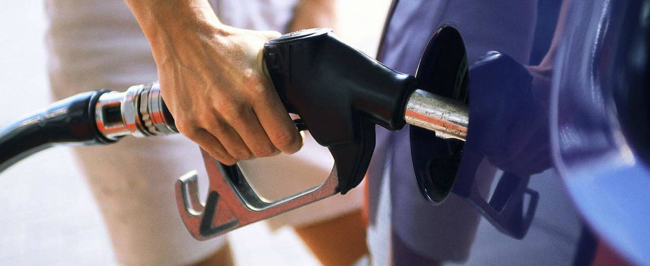 Comisia de buget a Senatului a anulat majorarea accizei la carburant. Preturile ar putea reveni la normal