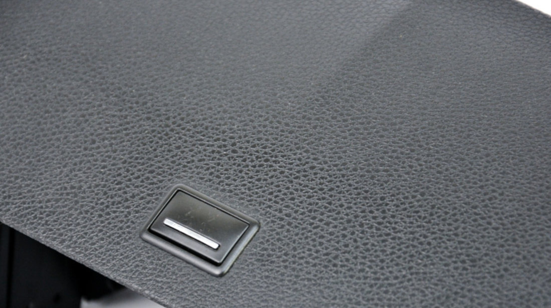 Compartiment Stocare Mercedes-Benz C-CLASS (W204) 2007 - 2014 W2046801231
