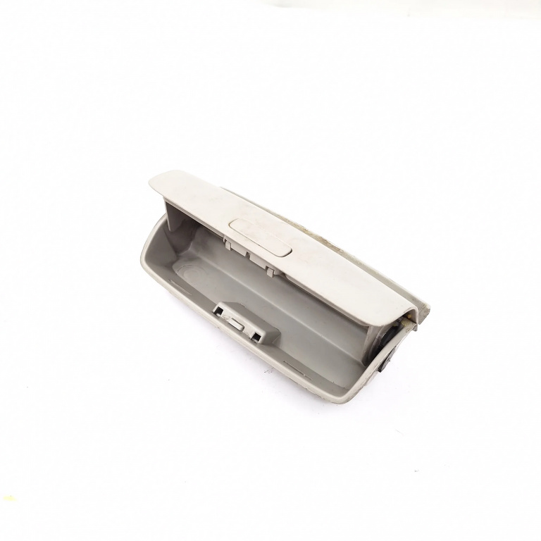 Compartiment Stocare Vw Passat B6 2005-2010 2.0 Tdi 16V Bkp Motorina 1K0868837C