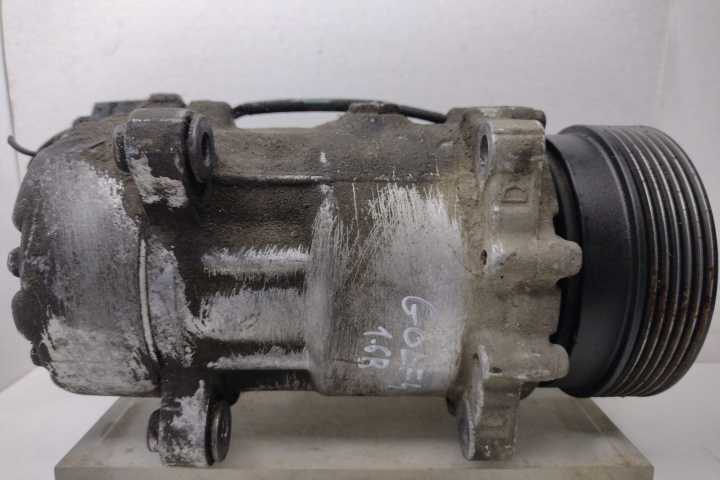Compresor AC 1.6 16v AZD 1J0820803F Skoda Octavia [facelift] [2000 - 2010]