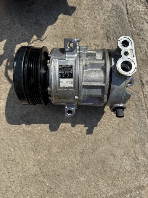 Compresor AC 39006353 OPEL CORSA E 2014