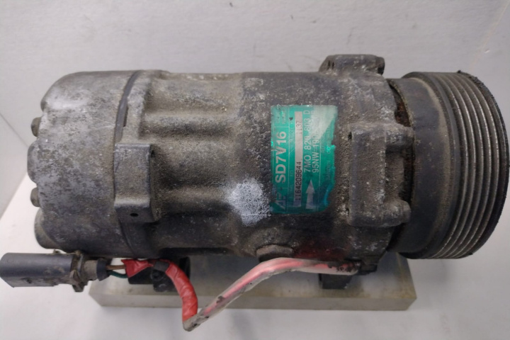 Compresor AC 7M0820803D Volkswagen VW Sharan [2th facelift] [2003 - 2010]