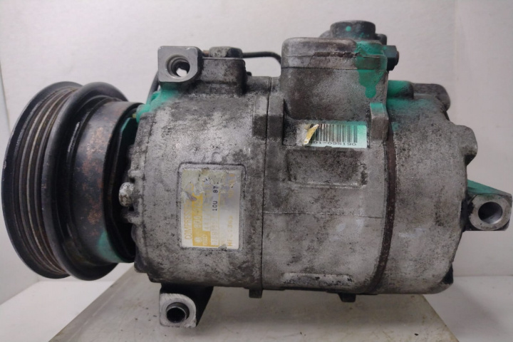 Compresor AC 8D0260805B Volkswagen VW Passat B5 [1996 - 2000]