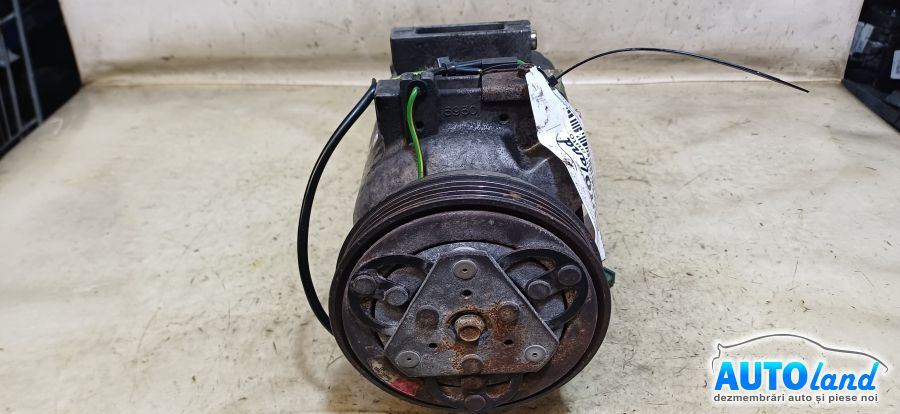 Compresor AC 8d0260805d 1.8 B similar A4 B5 Volkswagen PASSAT 3B2 1996-2000