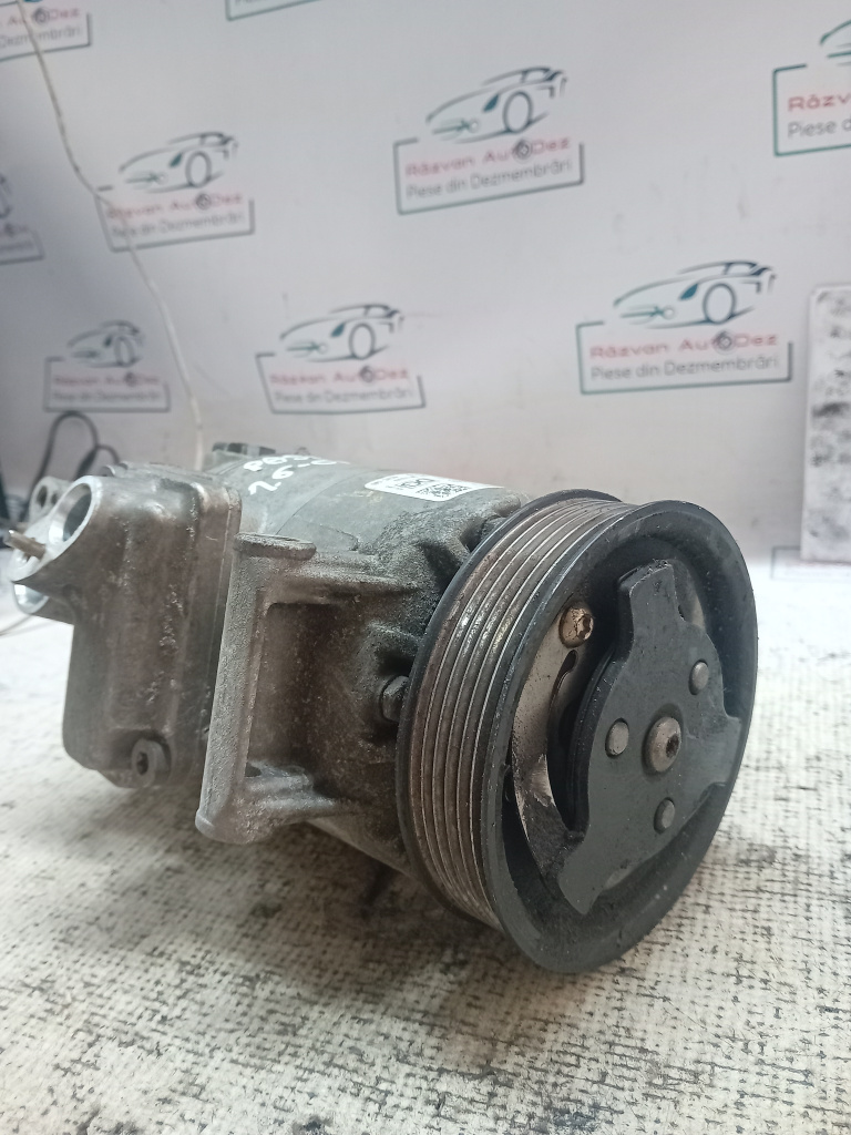 Compresor AC Audi A4 B8 2.0 2012, 8T0260805F / MUFA DEFECTA