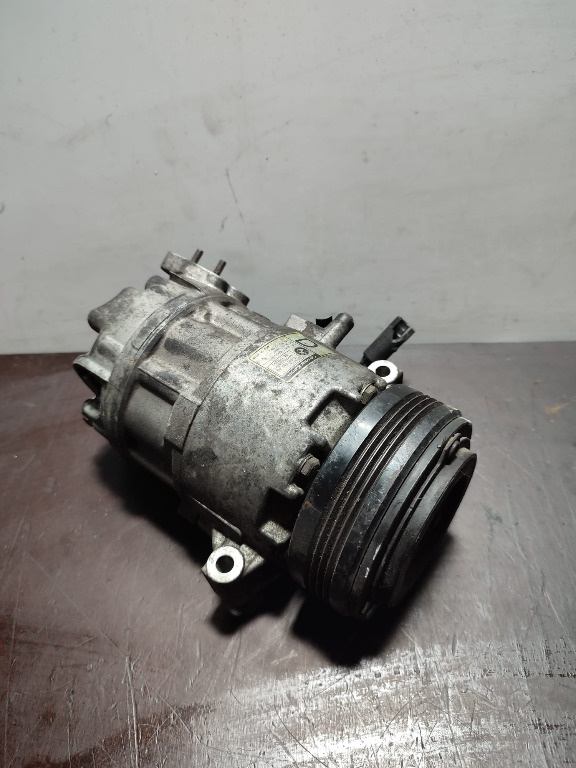 Compresor AC BMW Seria 3 e46 2.0 A4101130a021, 6905643 06
