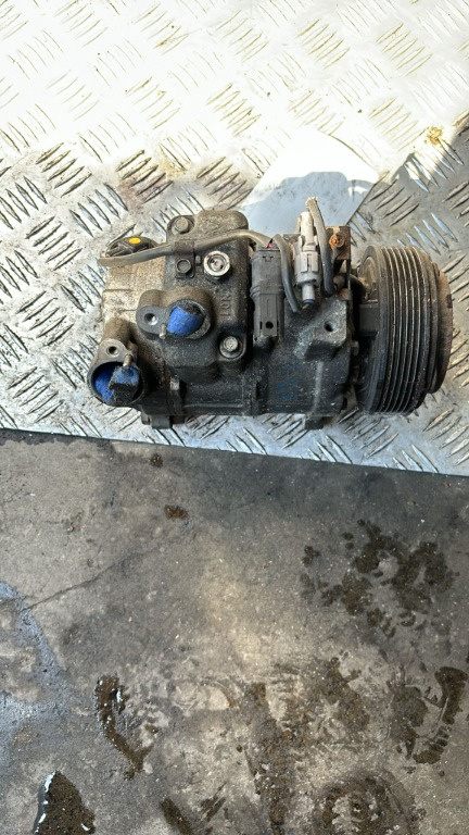 Compresor AC BMW Seria 3 E91 2.0 fab. 2011 cod piesa 447260-3822