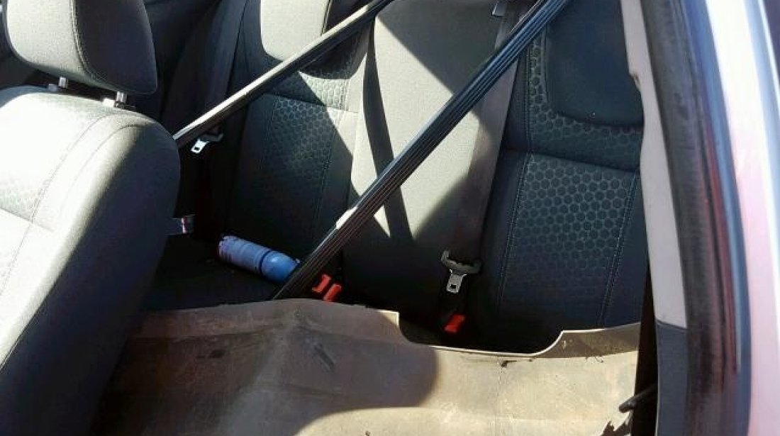 Compresor AC clima Ford Fiesta Mk6 2010 Coupe 1.25
