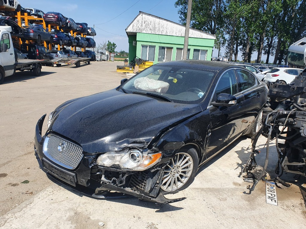Compresor AC clima Jaguar XF 2008 berlina 2.7 tdv6