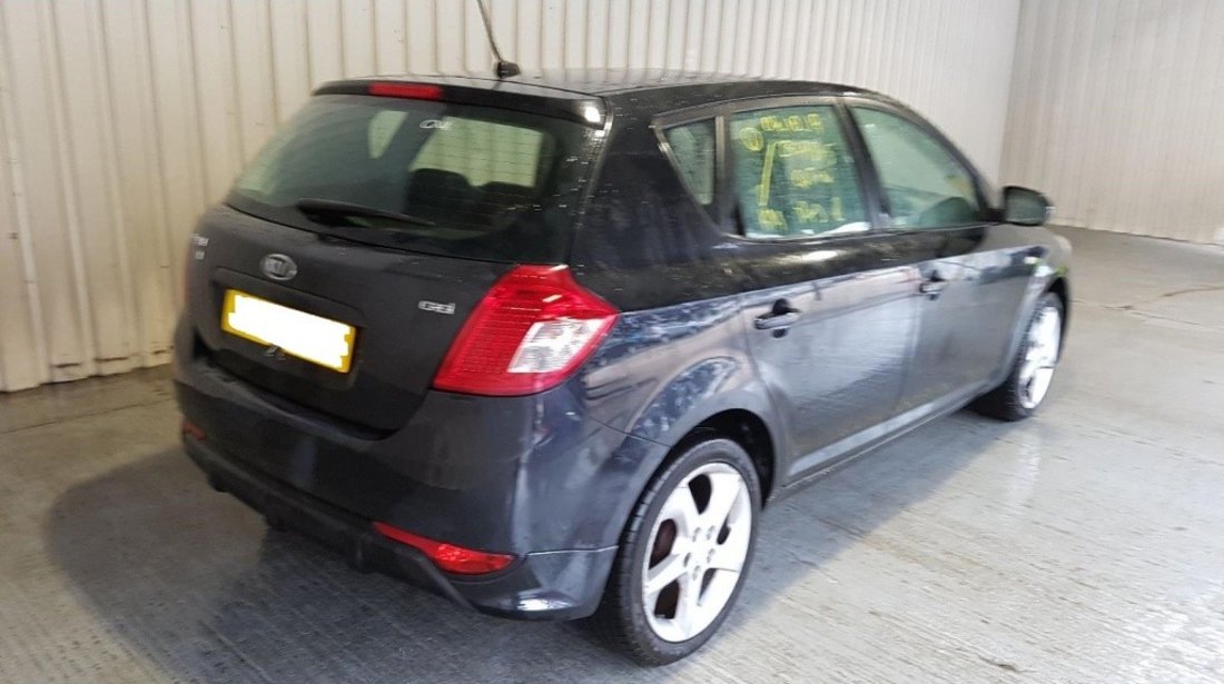 Compresor AC clima Kia Ceed 2010 hatchback 1.6 d