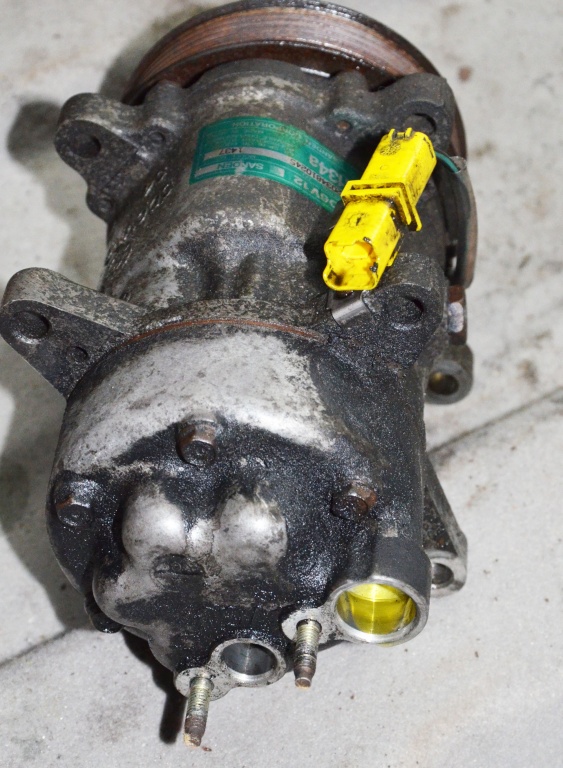 Compresor ac clima Peugeot 206 307 2.0 hdi 2000 - 2005