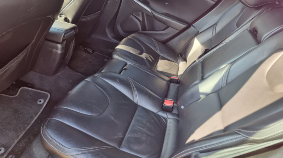 Compresor AC clima Volvo V40 2015 hatchback 1.6