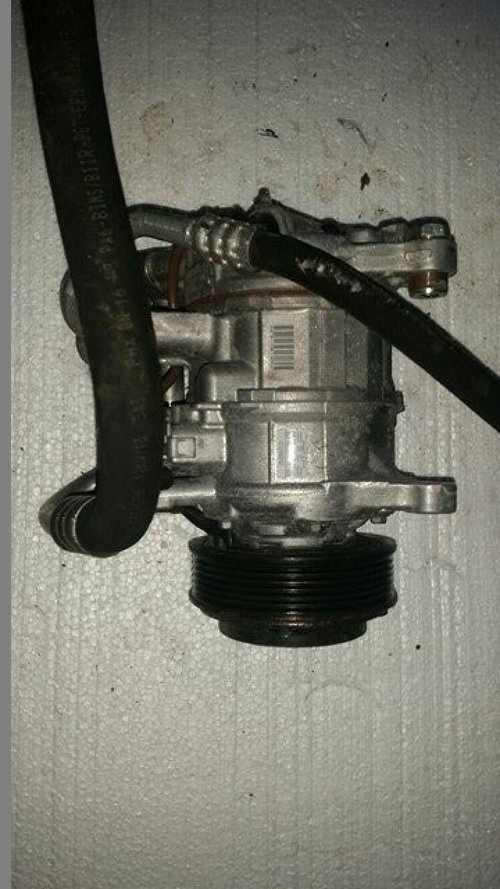 Compresor ac cod 9223695 bmw f 30 f31 320ix n20b20a 184 cai