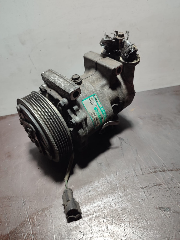 Compresor AC Ford Fiesta 1.4 TDCI 2S6119D62AE