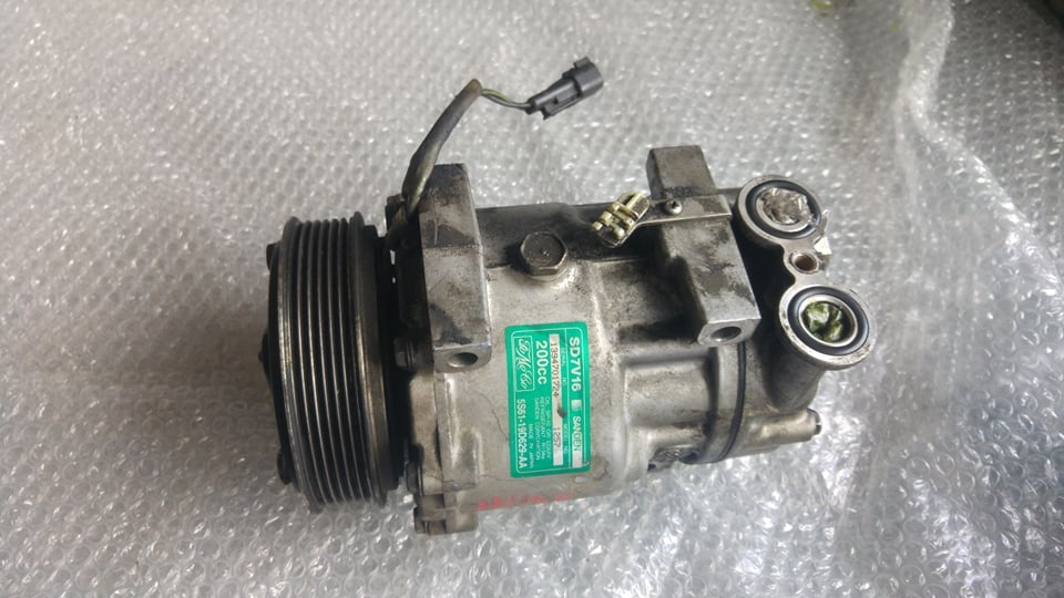 Compresor ac ford fusion fiesta 1.6 tdci 5s61-19d629-aa 5s6119d629aa