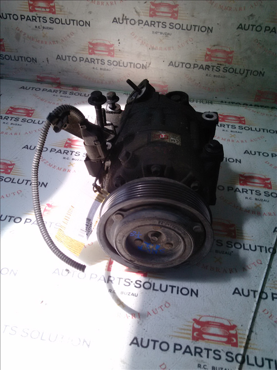 Compresor AC HYUNDAI SANTA-FE 2.2D an fabr. 2009